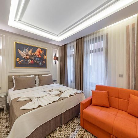 Pera Luna Premium Hotel Istanbul Exterior photo