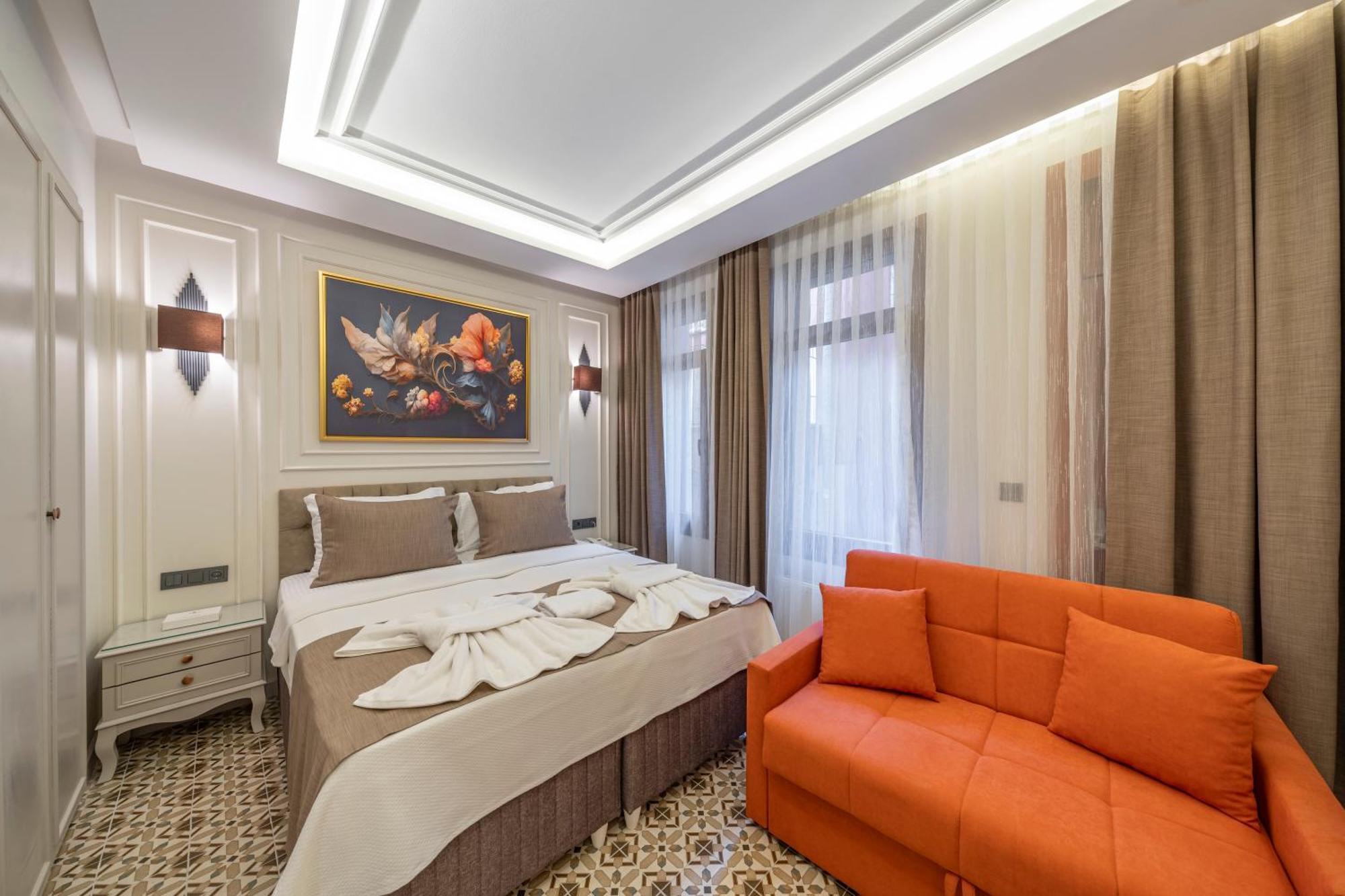 Pera Luna Premium Hotel Istanbul Exterior photo